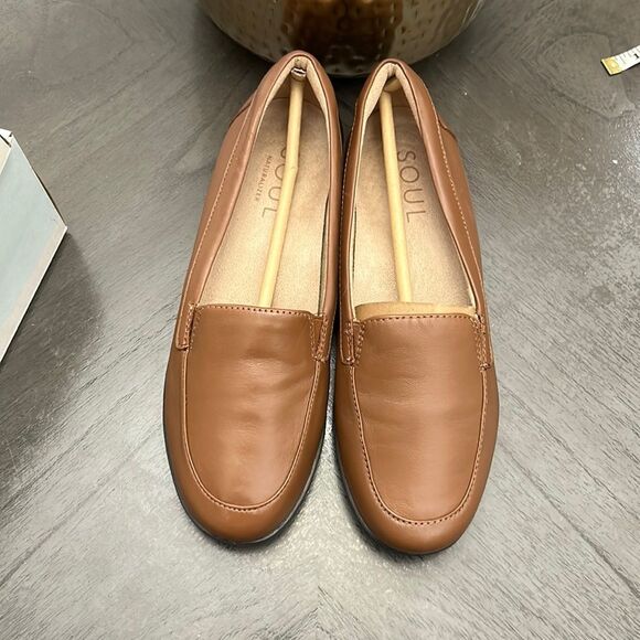 Naturalizer Kacy Banana Bread Leather Slip-On Loafer - Picture 4 of 12